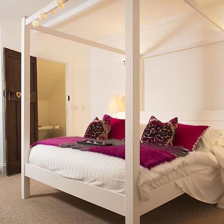 The Grange Bed & Breakfast เซนต์ออสเทลล์ ภายนอก รูปภาพ